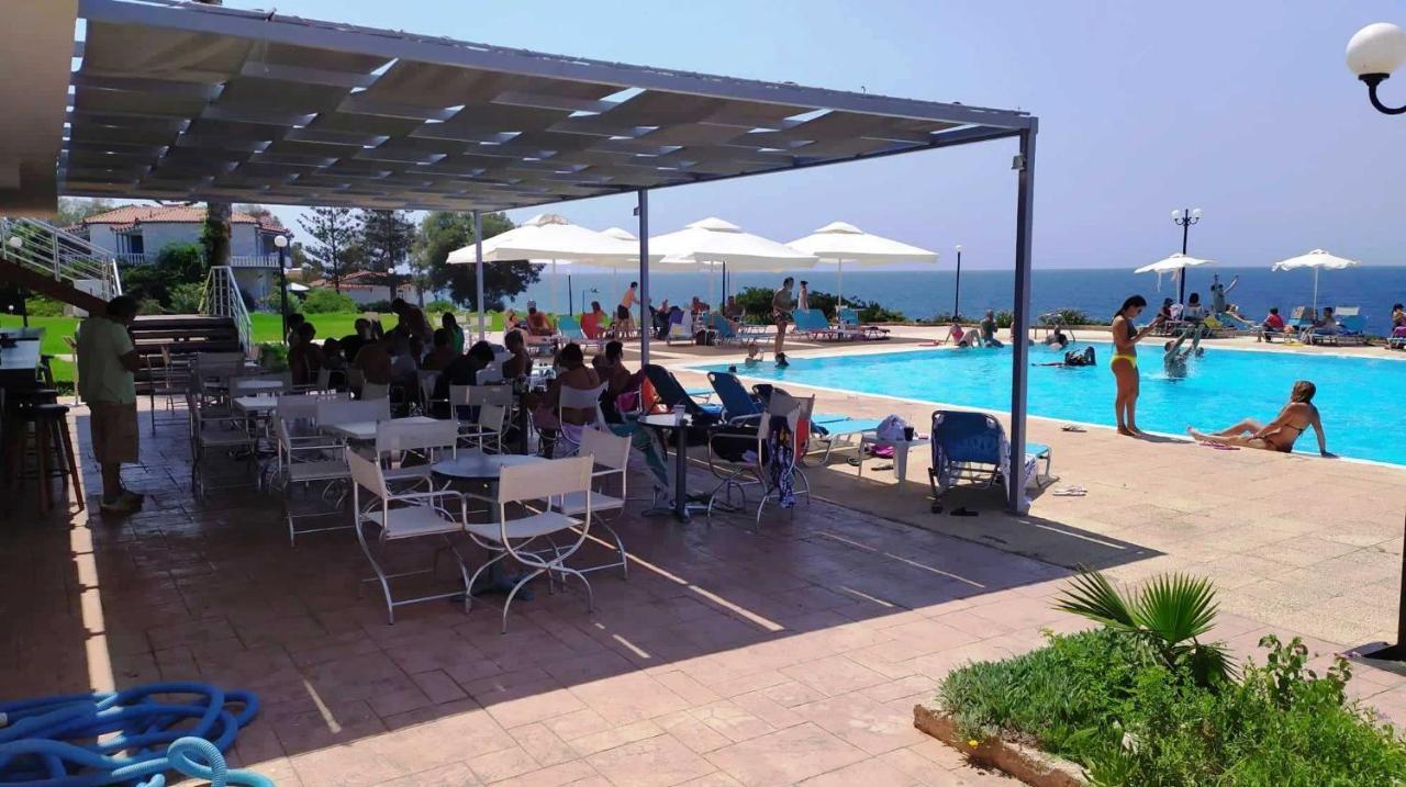 Hotel Limenari Filiatrá Esterno foto